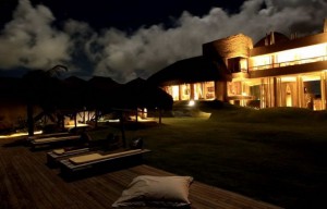 kenoa - beach - resort - spa-11