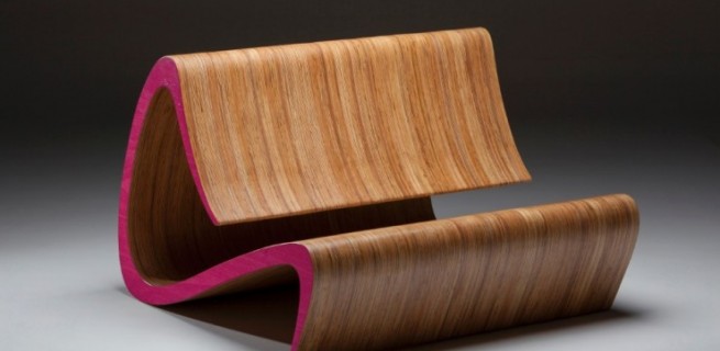 namoradeira-zaha-com-design-de-porfirio-valladares-para bienal brasileira de design