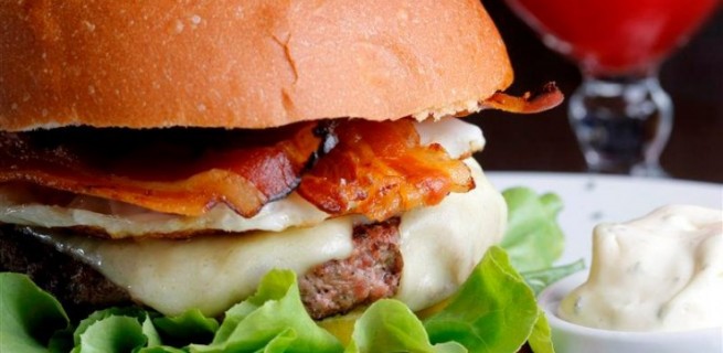 Burger - chef Dudu Camargo