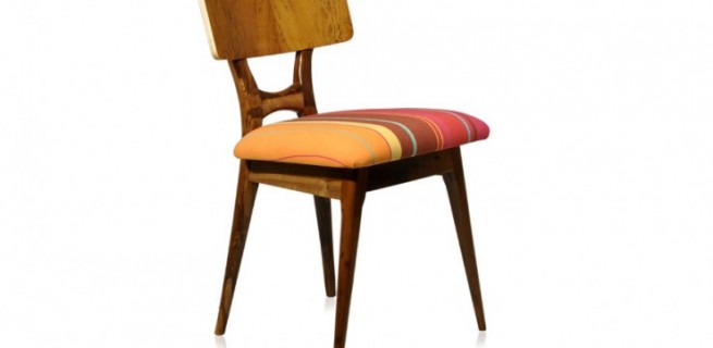 cadeira arriba tec listras vermelhas amarelo marrom