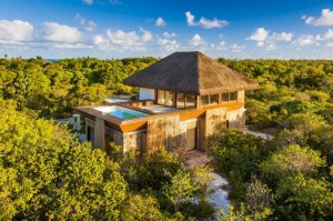 Casas de luxo na Praia do Forte
