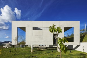 "Casa JE - Humberto Hermeto"
