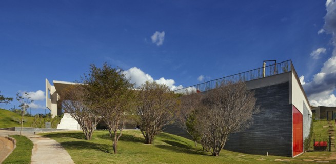 "Casa JE - Humberto Hermeto"