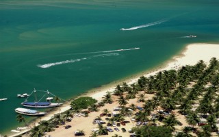 "Praia do gunga, uma das 10 melhores praias do Brasil."